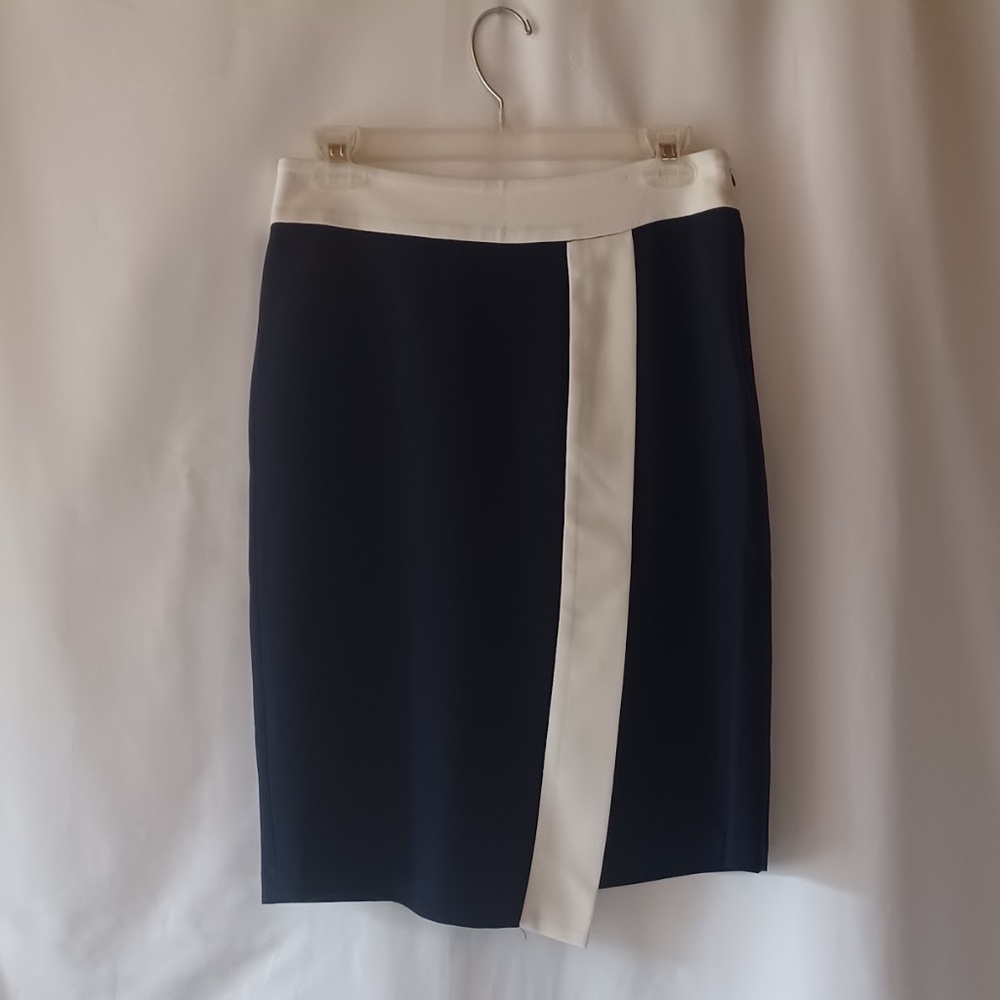 Carmen Marc Valvo Ponte Knit Straight Pencil Skirt Navy Blue Cream Size S EUC